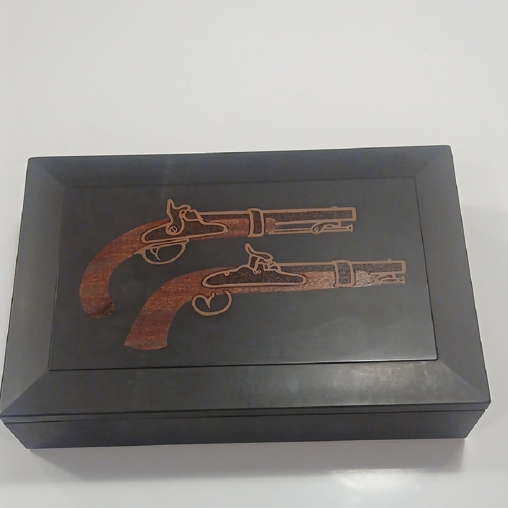 Vintage Couroc Inlaid Double Pistols box